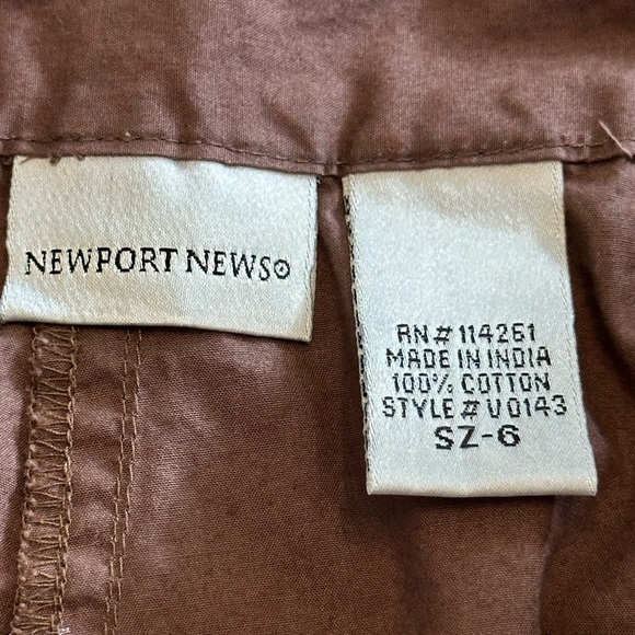 Newport News | Vintage Y2K Studded & Embroidered Cargo Pants, Size 6 - Picture 3 of 9